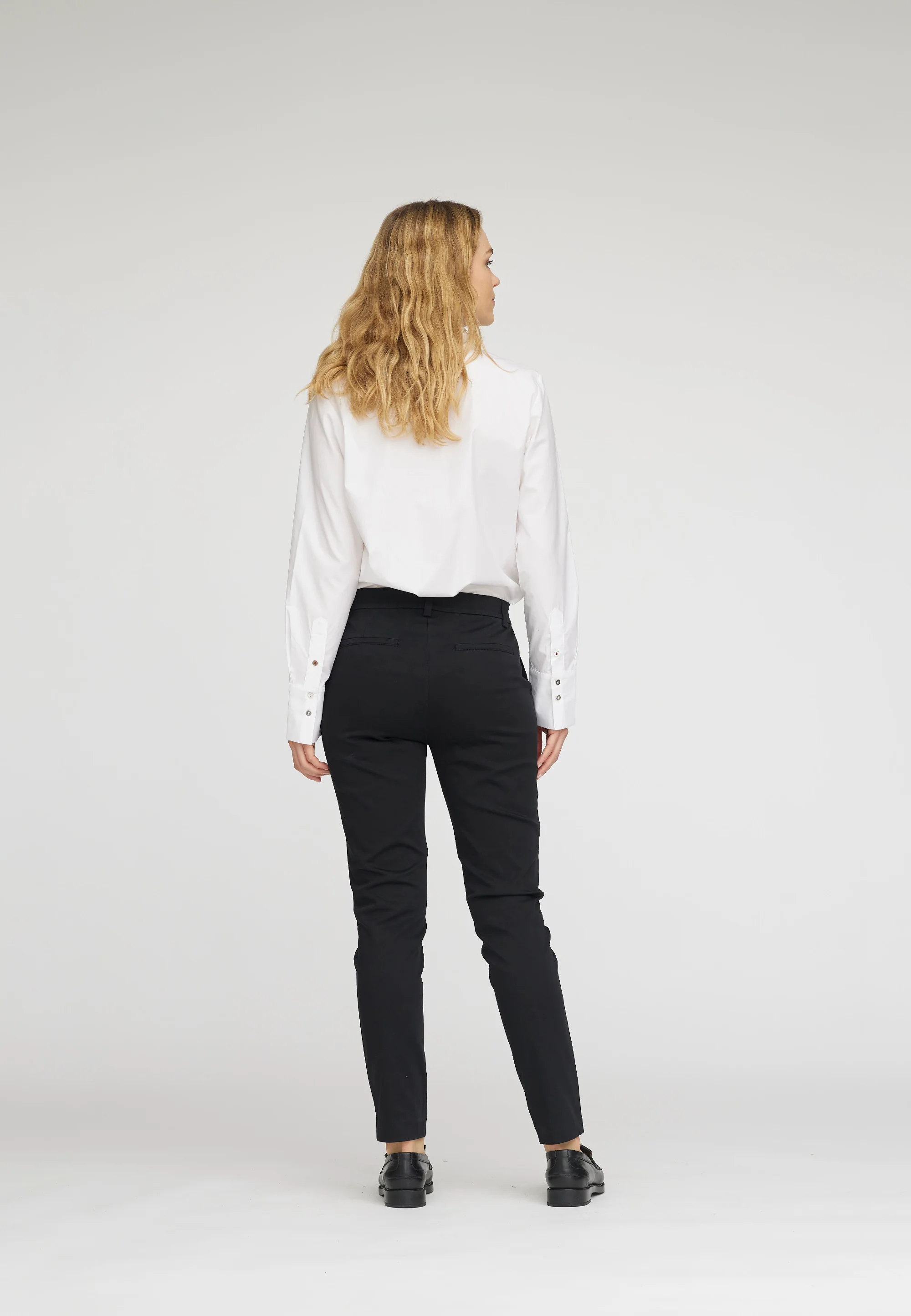 Fanny Slim - Short Length - Black - Image 4