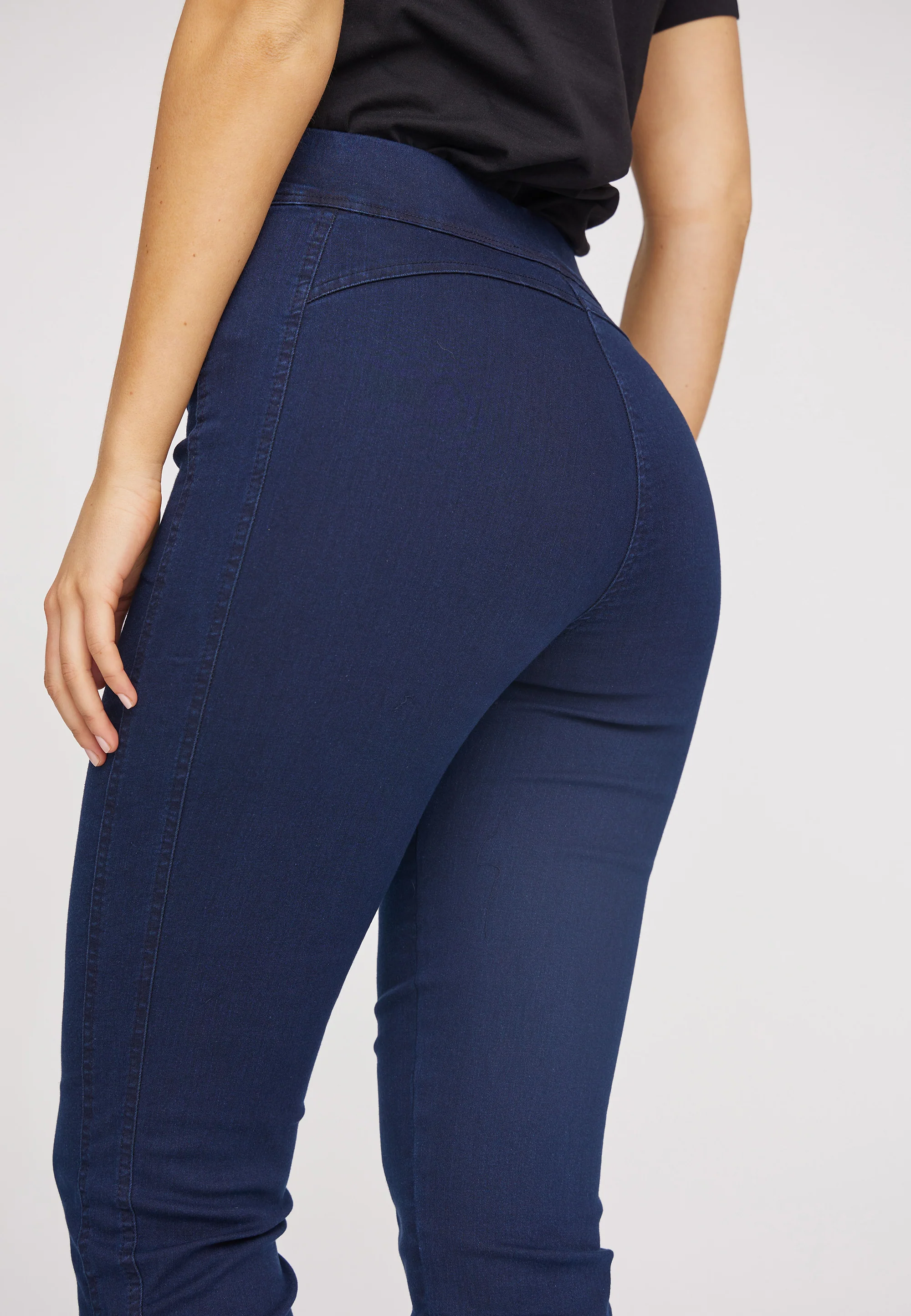 Serene Regular - Medium Length - Dark Blue Denim - Image 5