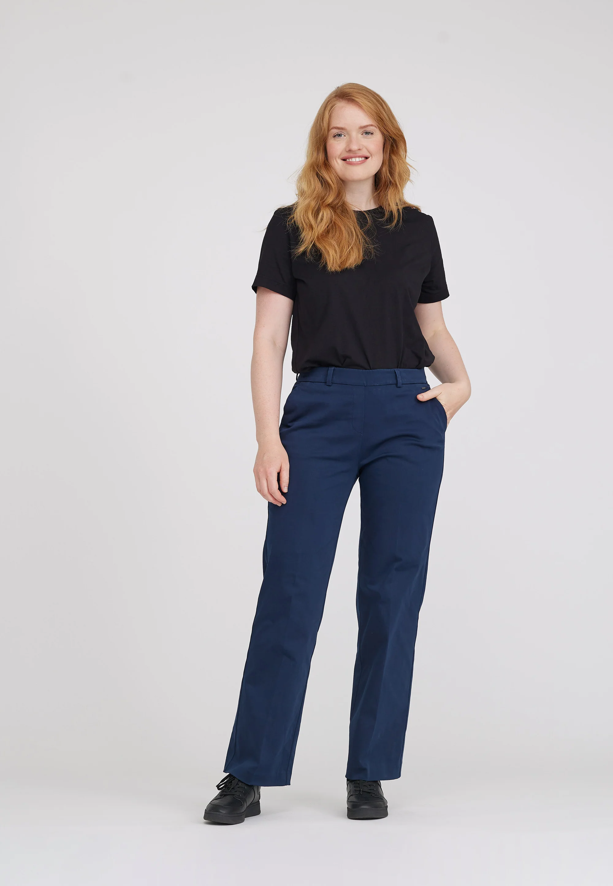 Phoebe Loose - Medium Length - Navy - Image 6