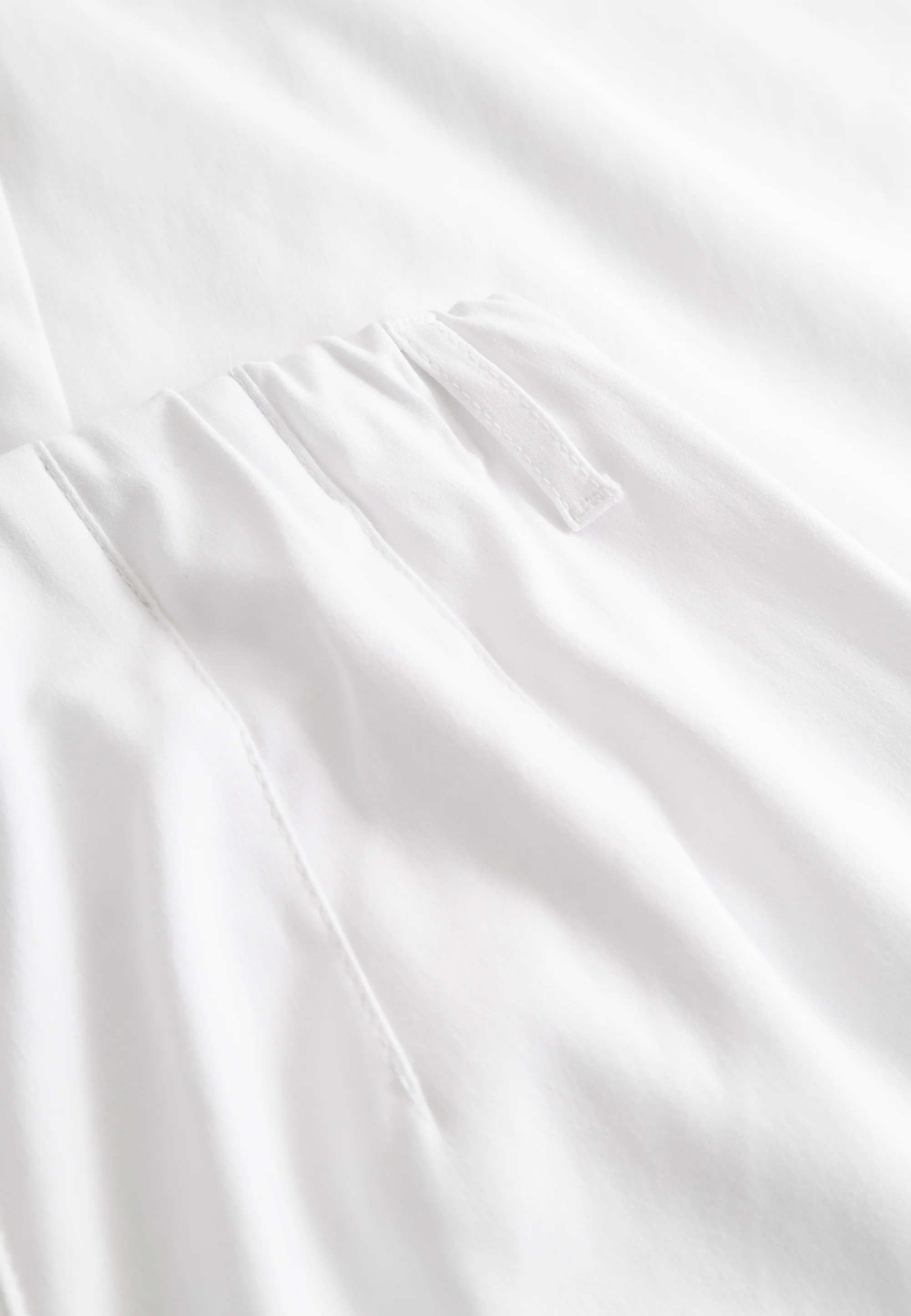 Donna Loose - Cropped - White - Image 7