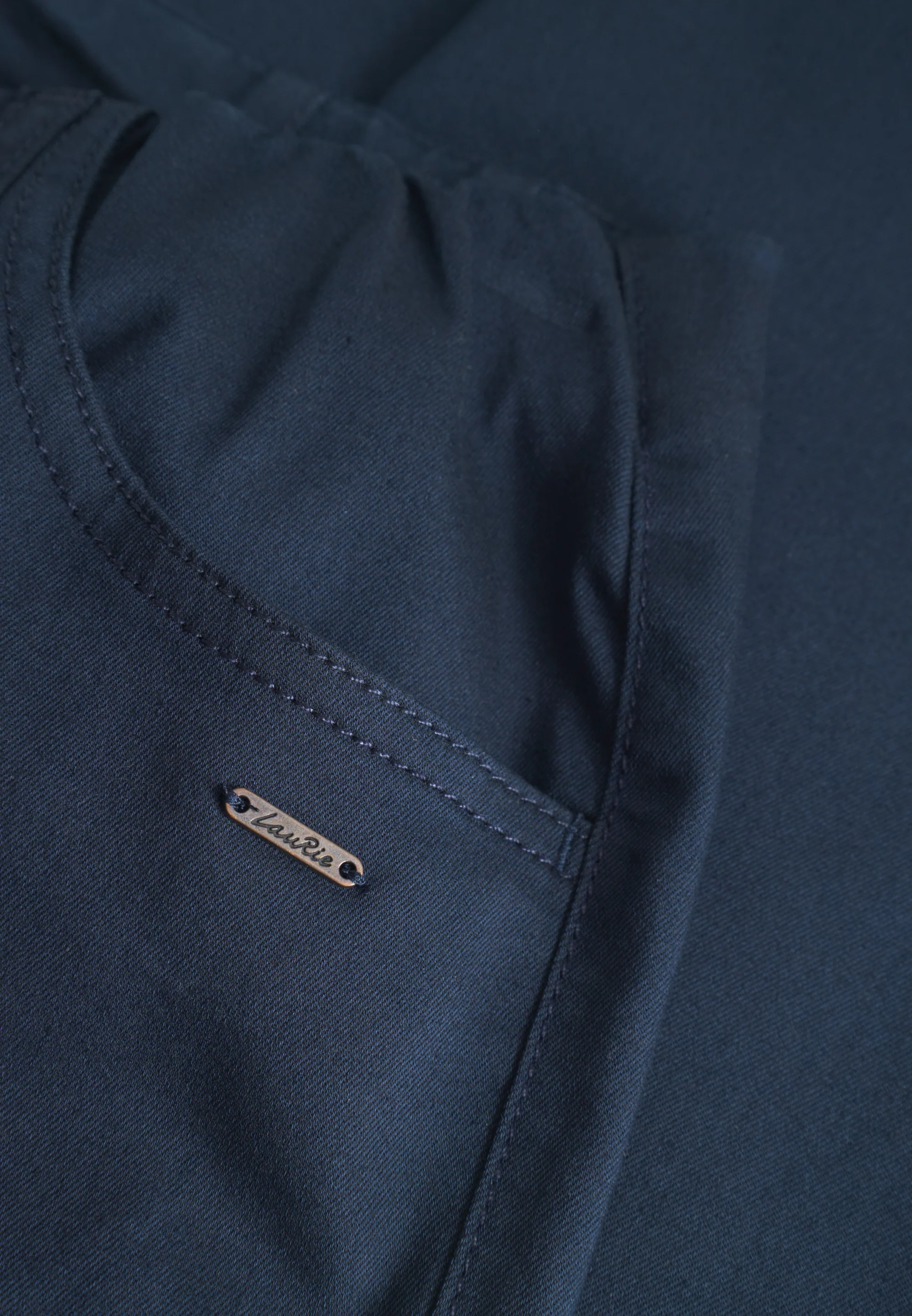 Kelly Regular - Short Length - Navy - Image 5