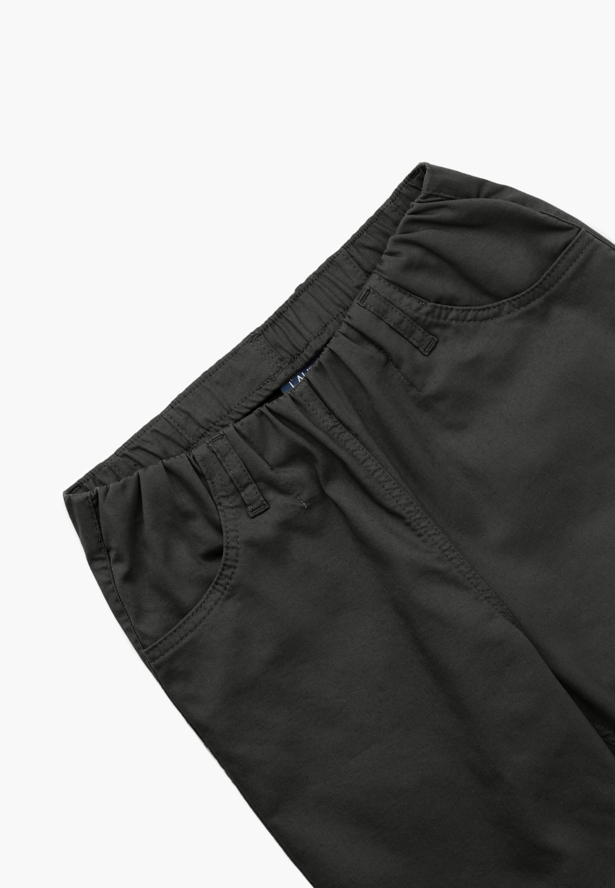 Kelly Regular - Medium Length - Black - Image 5