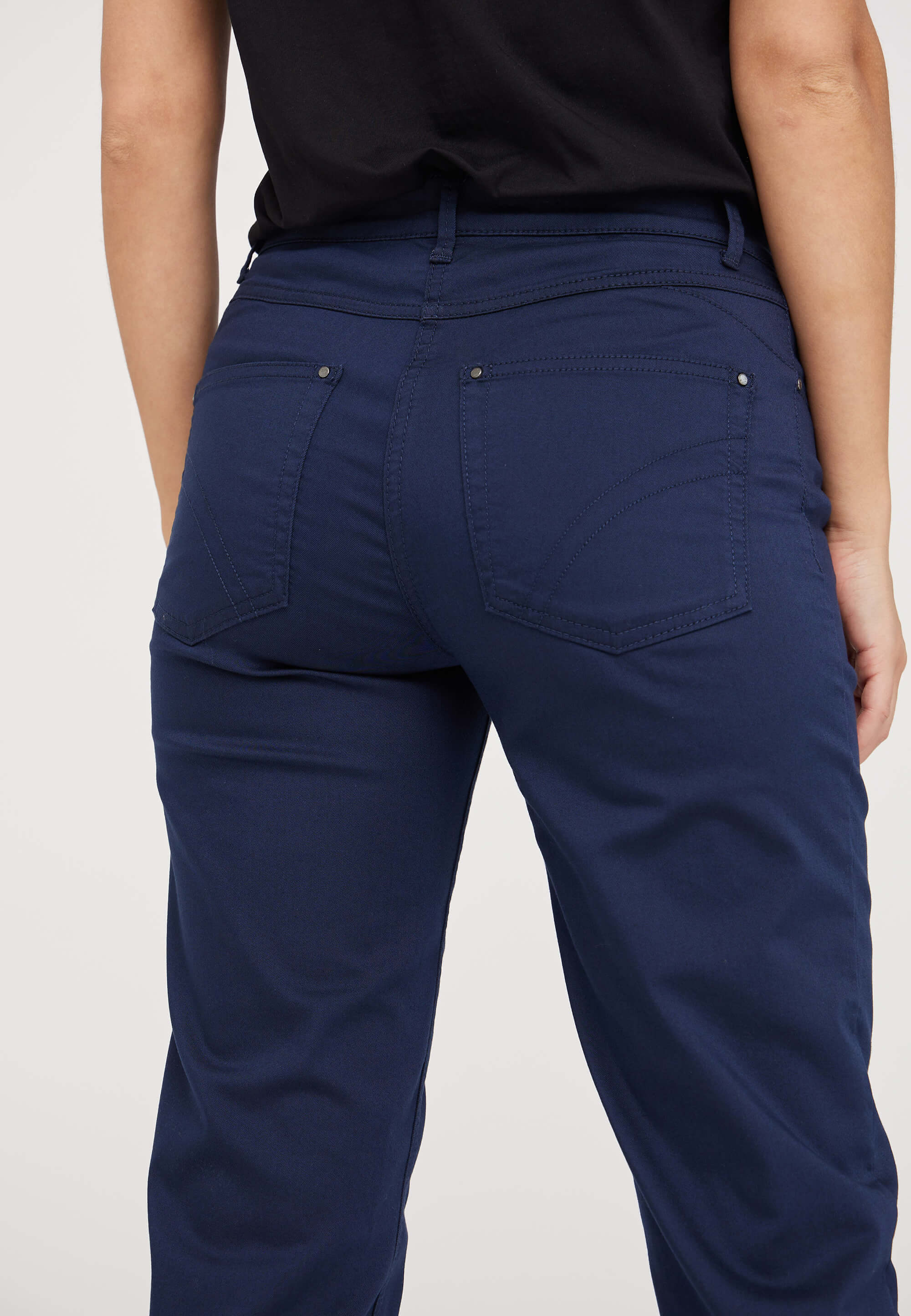 Hannah Regular - Extra Short Length - Navy - Image 3