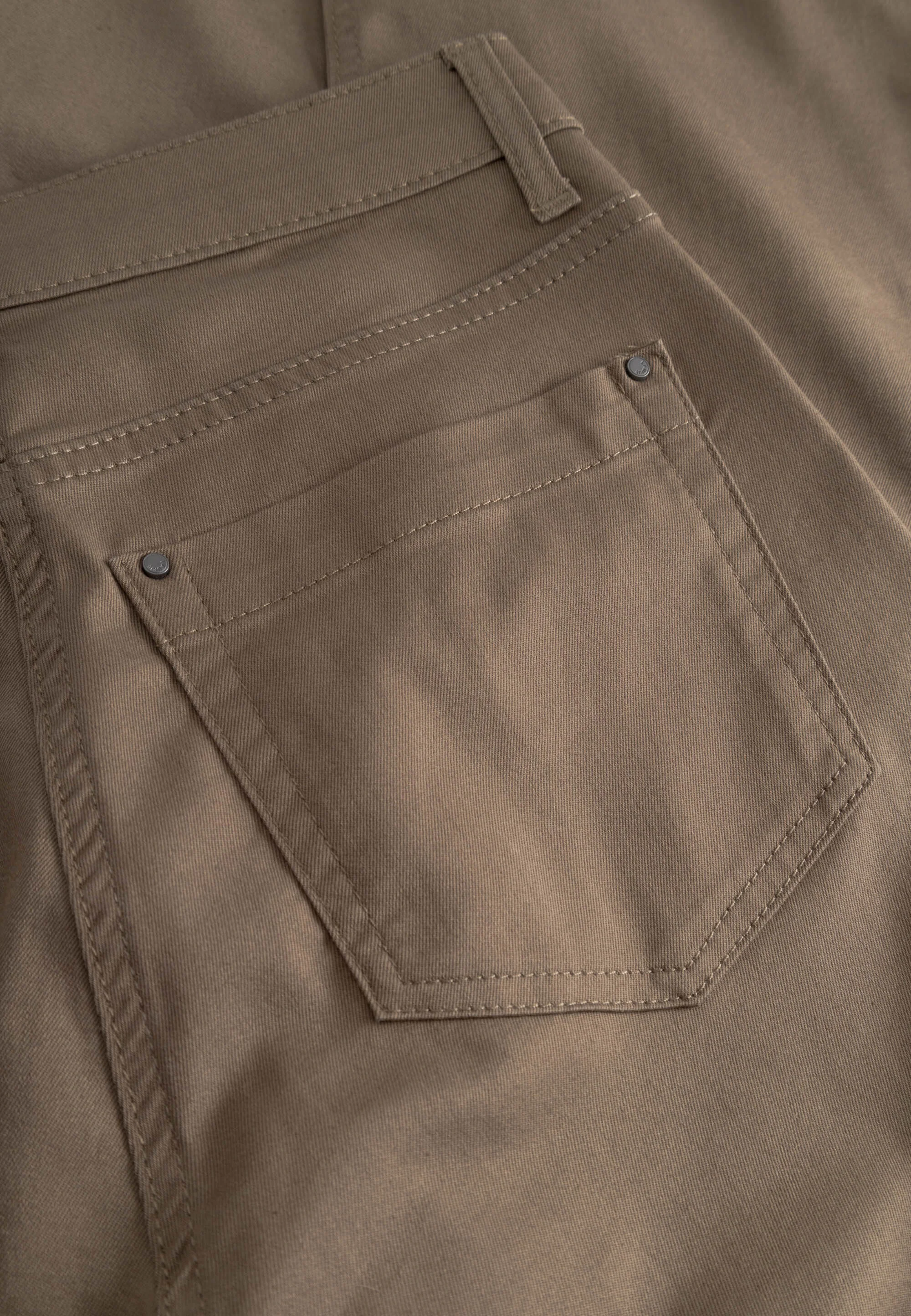 Charlotte Regular - Medium Length - Sika - Image 7