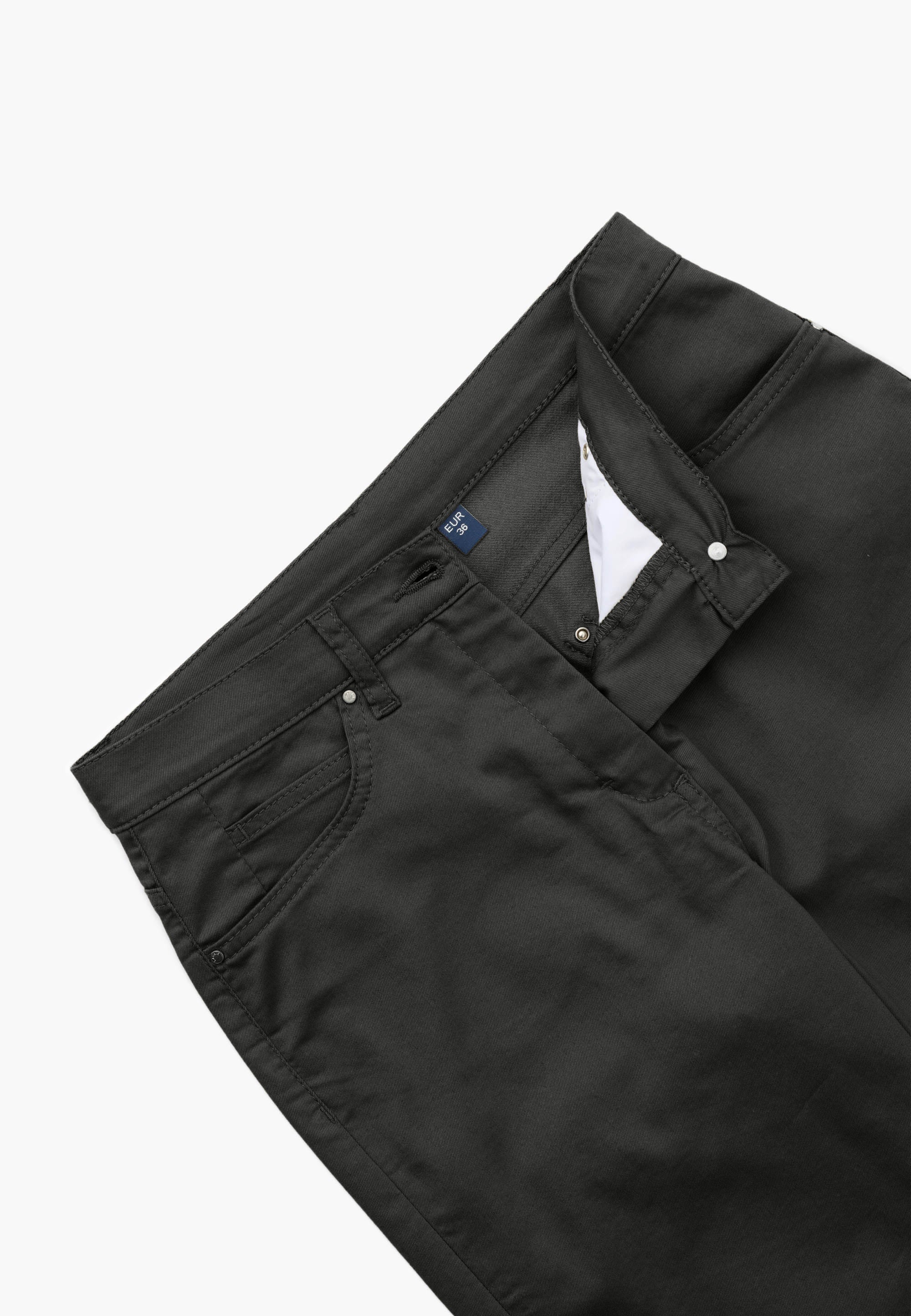 Charlotte Regular - Medium Length - Black - Image 5