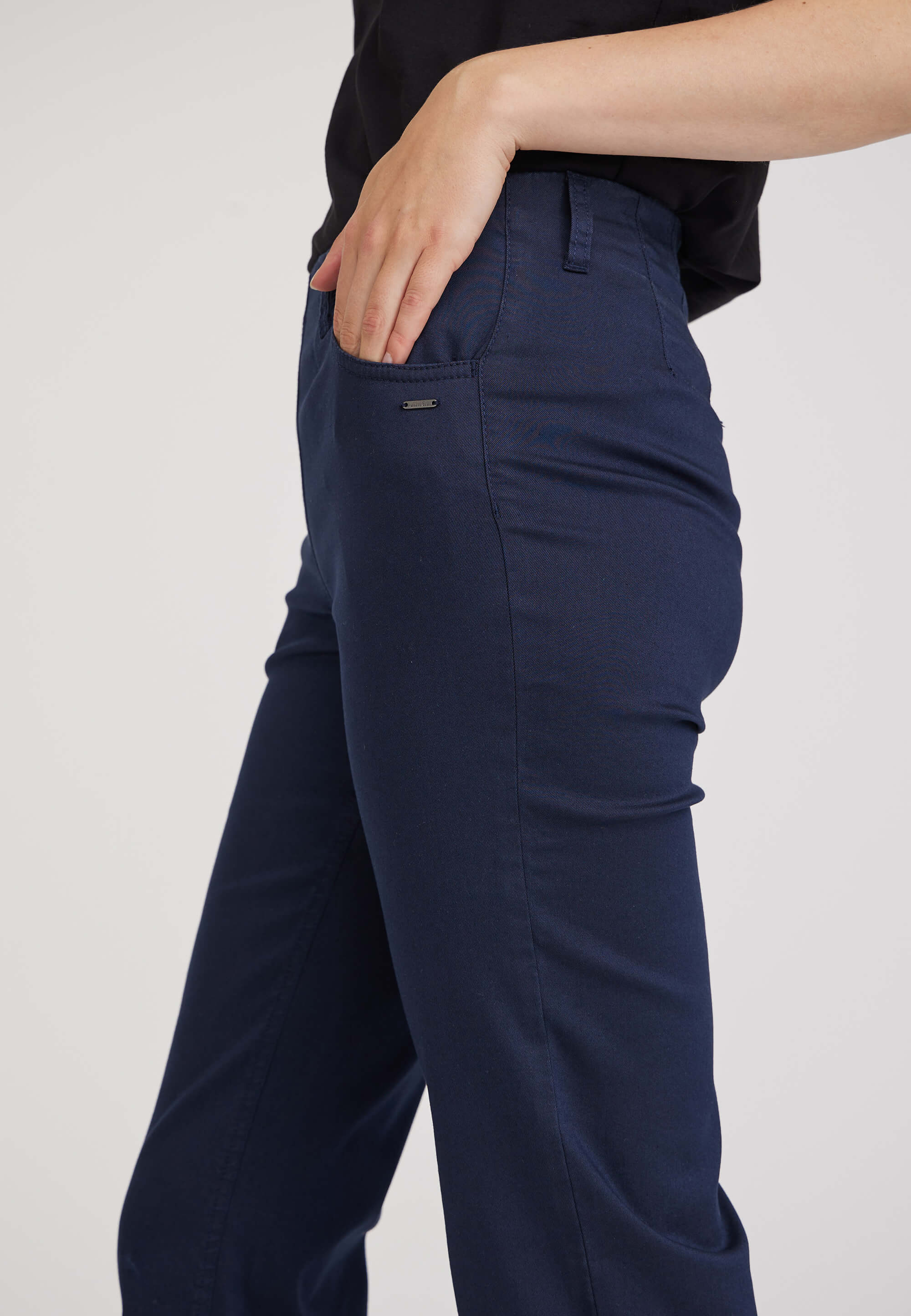 Tracy Straight - Medium Length - Navy - Image 2