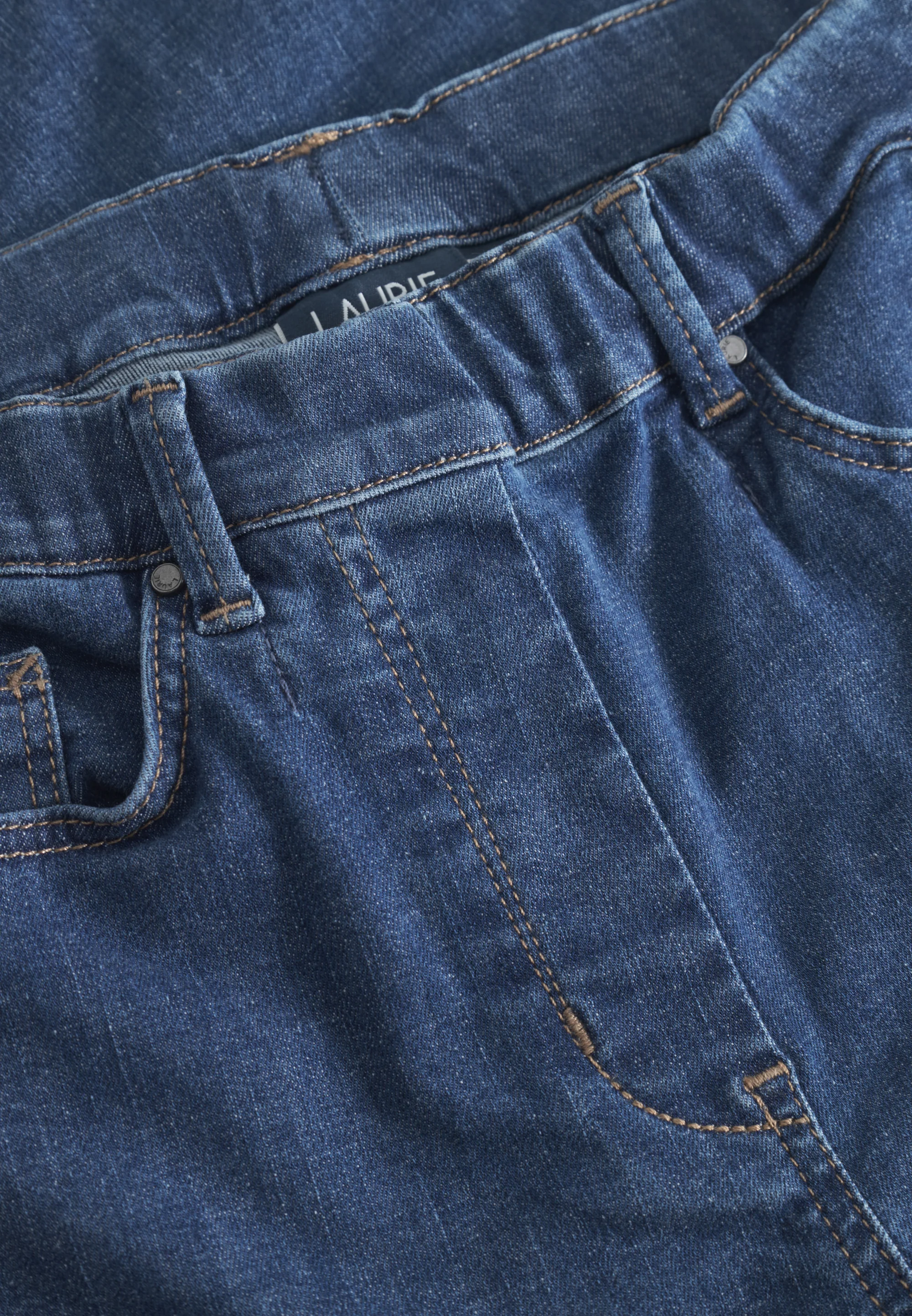Hannah Regular - Extra Short Length - Blue Denim - Image 5