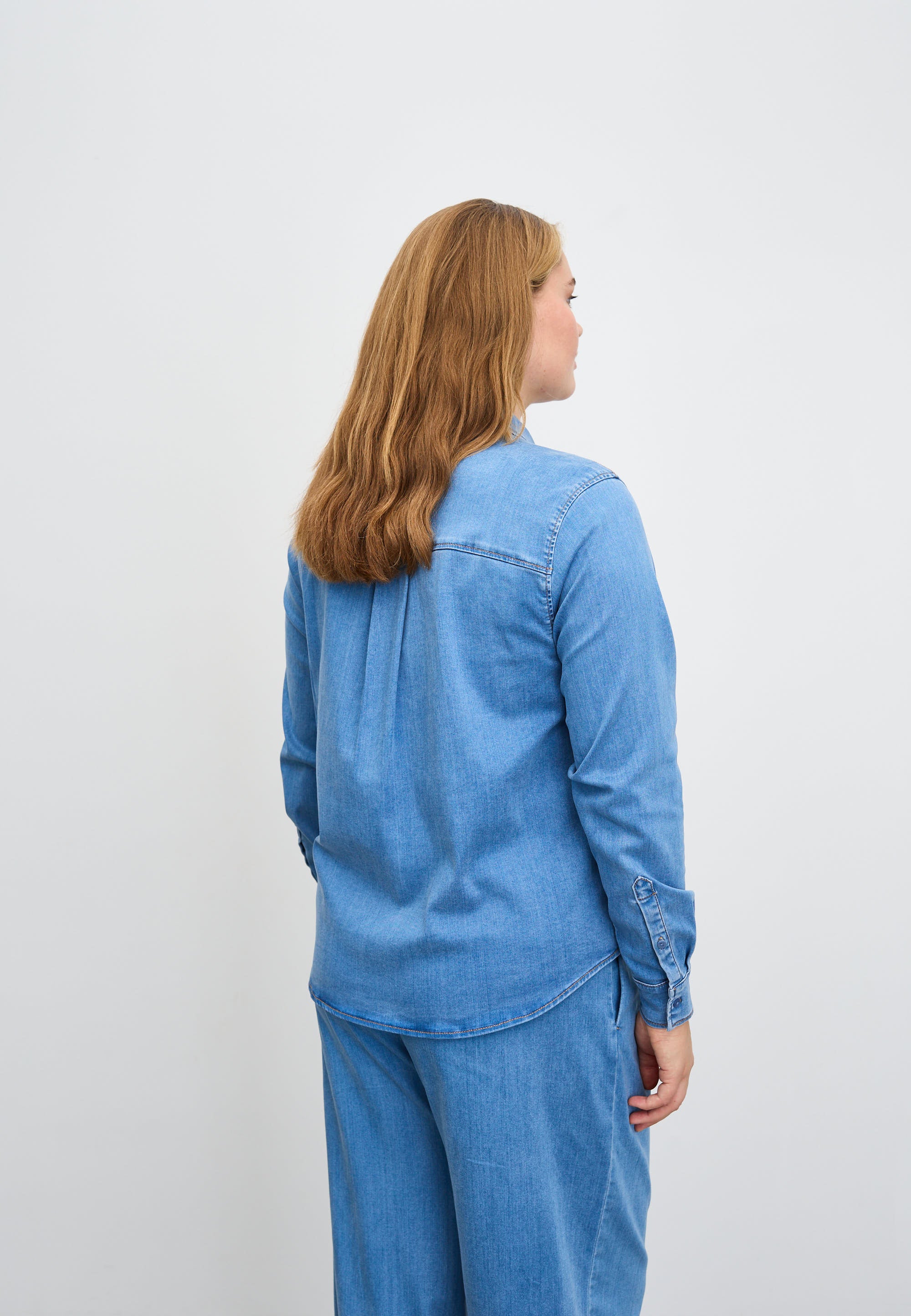 Vitta Denim Shirt - Long Sleeve - Washed Blue Denim - Image 5