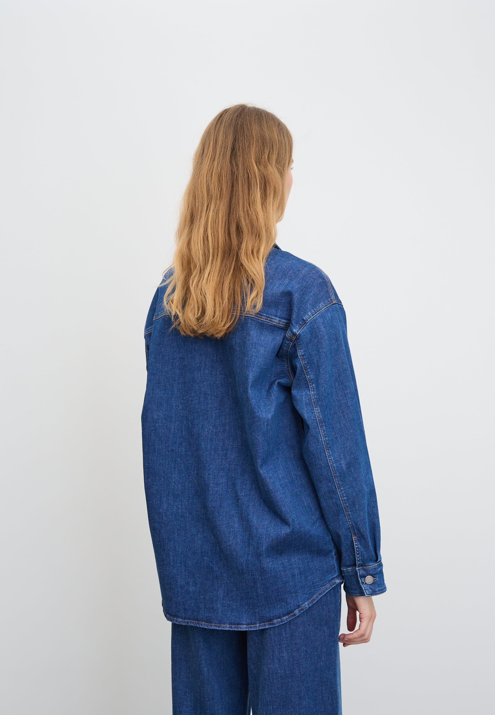 Mille Oversize Shirt Jacket - Long Sleeve - Washed Blue Denim - Image 3