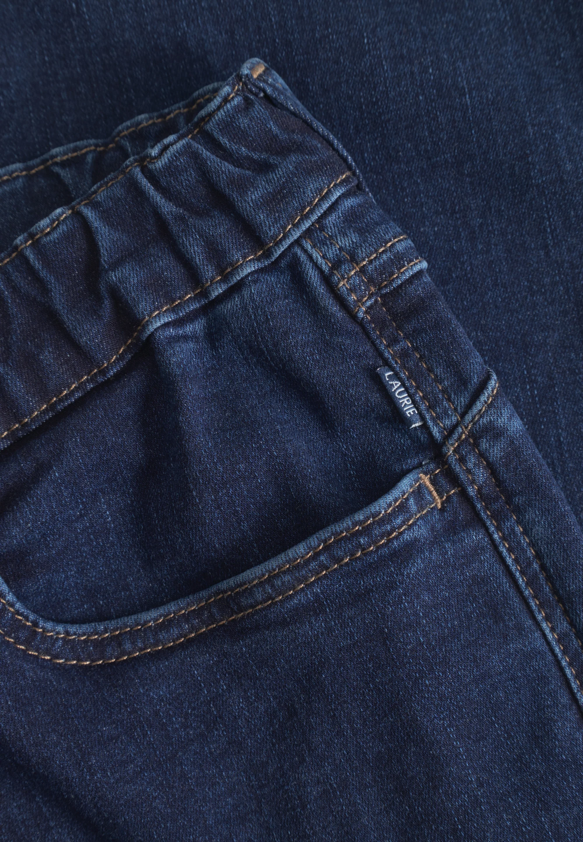 Hannah Regular - Medium Length - Dark Blue Denim - Image 6