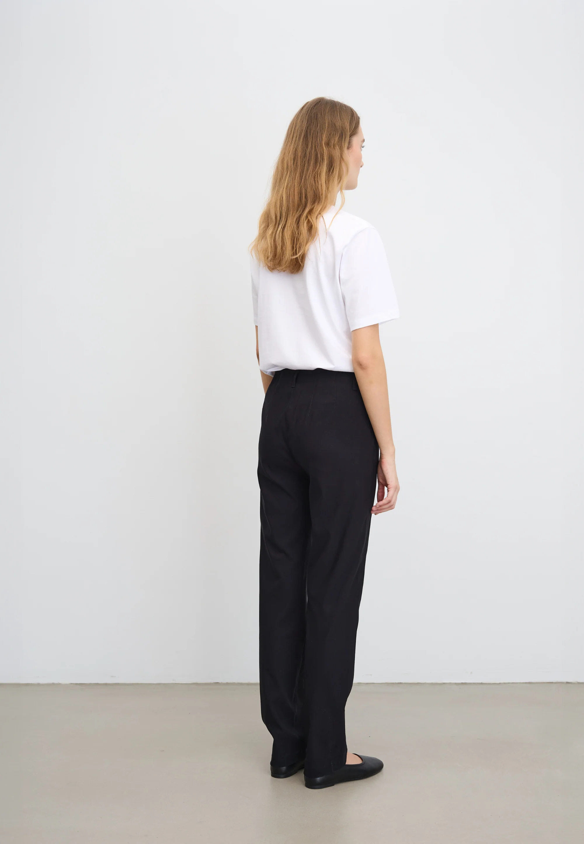 Taylor Regular - Medium Length - Black - Image 3