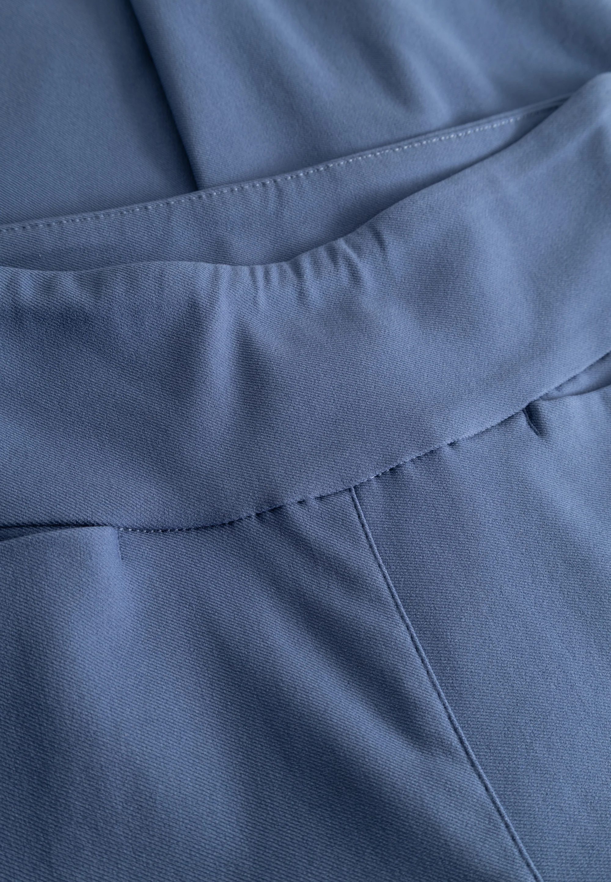 Thea Straight - Short Length - Blue - Image 4