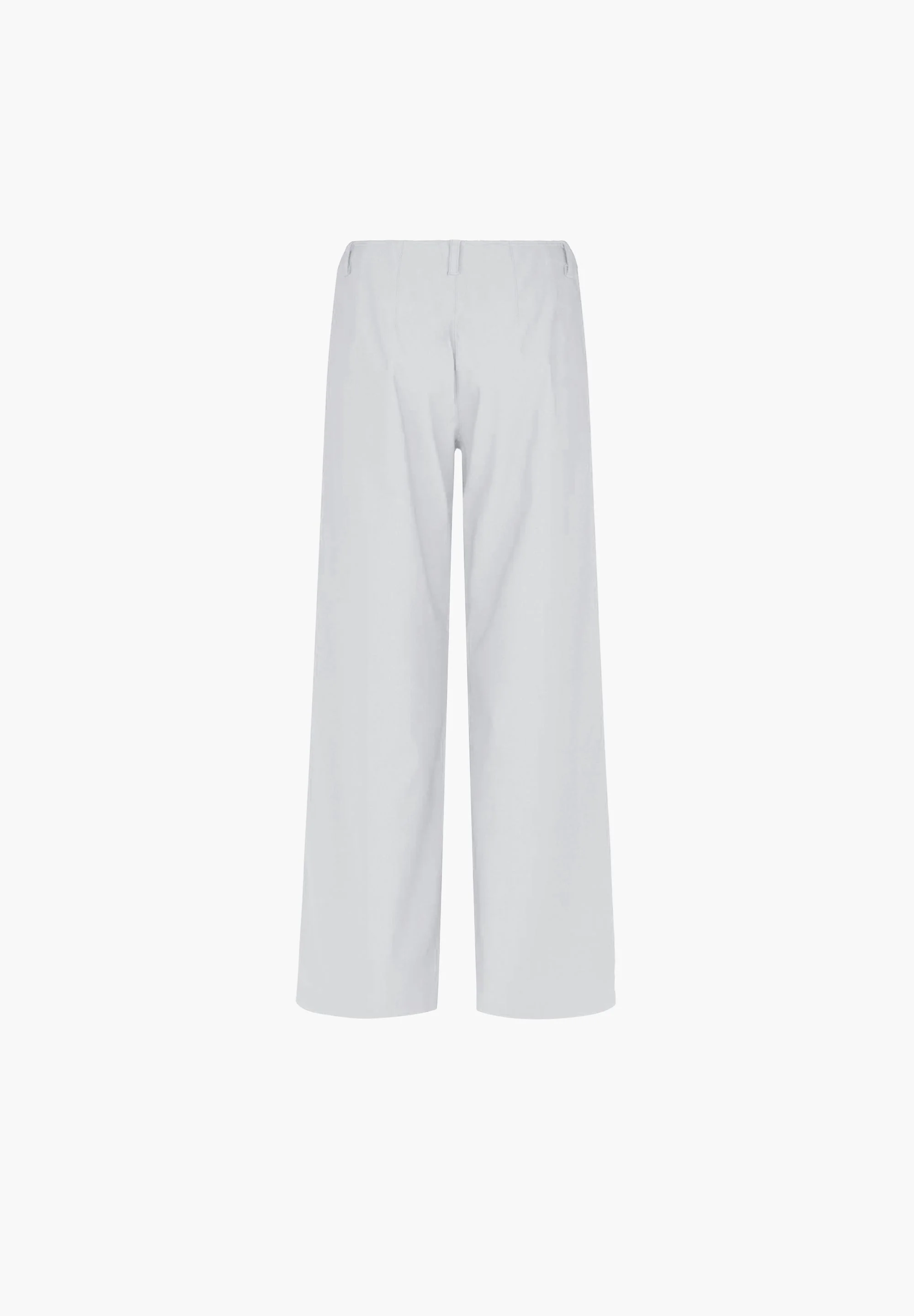 Donna Loose - Short Length - White - Image 2