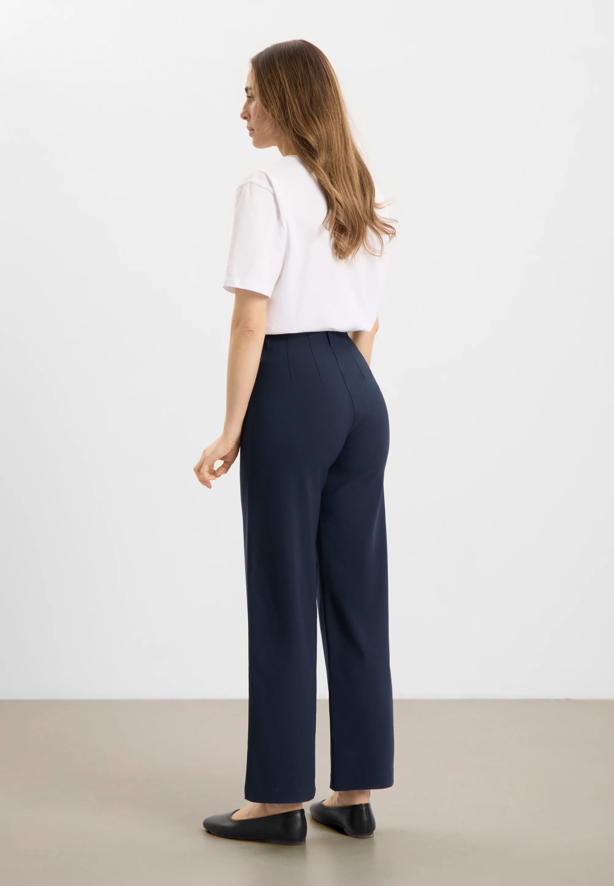 Donna Loose - Short Length - Navy - Image 3