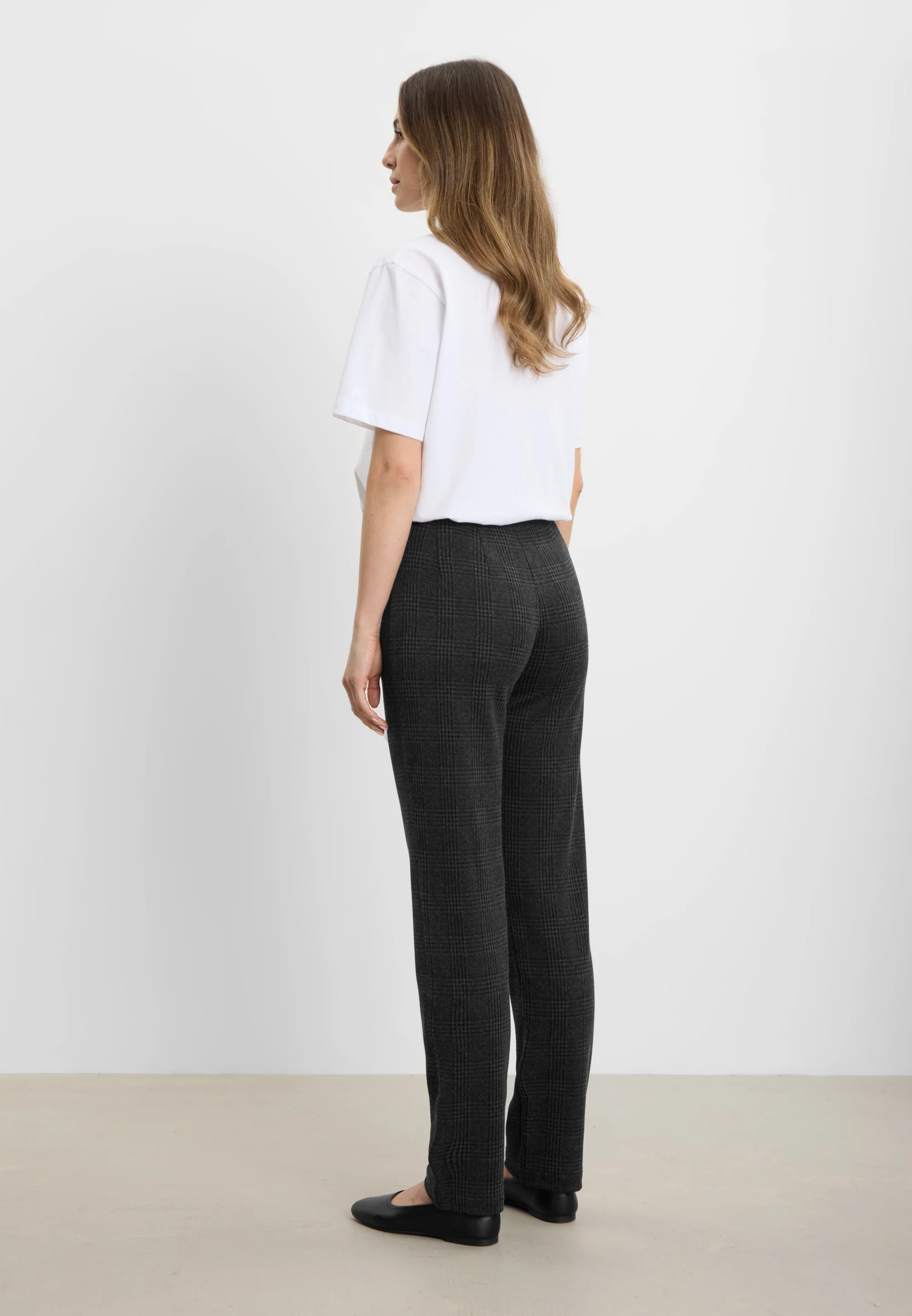 Kelly Regular - Medium Length - Anthracite Check - Image 2