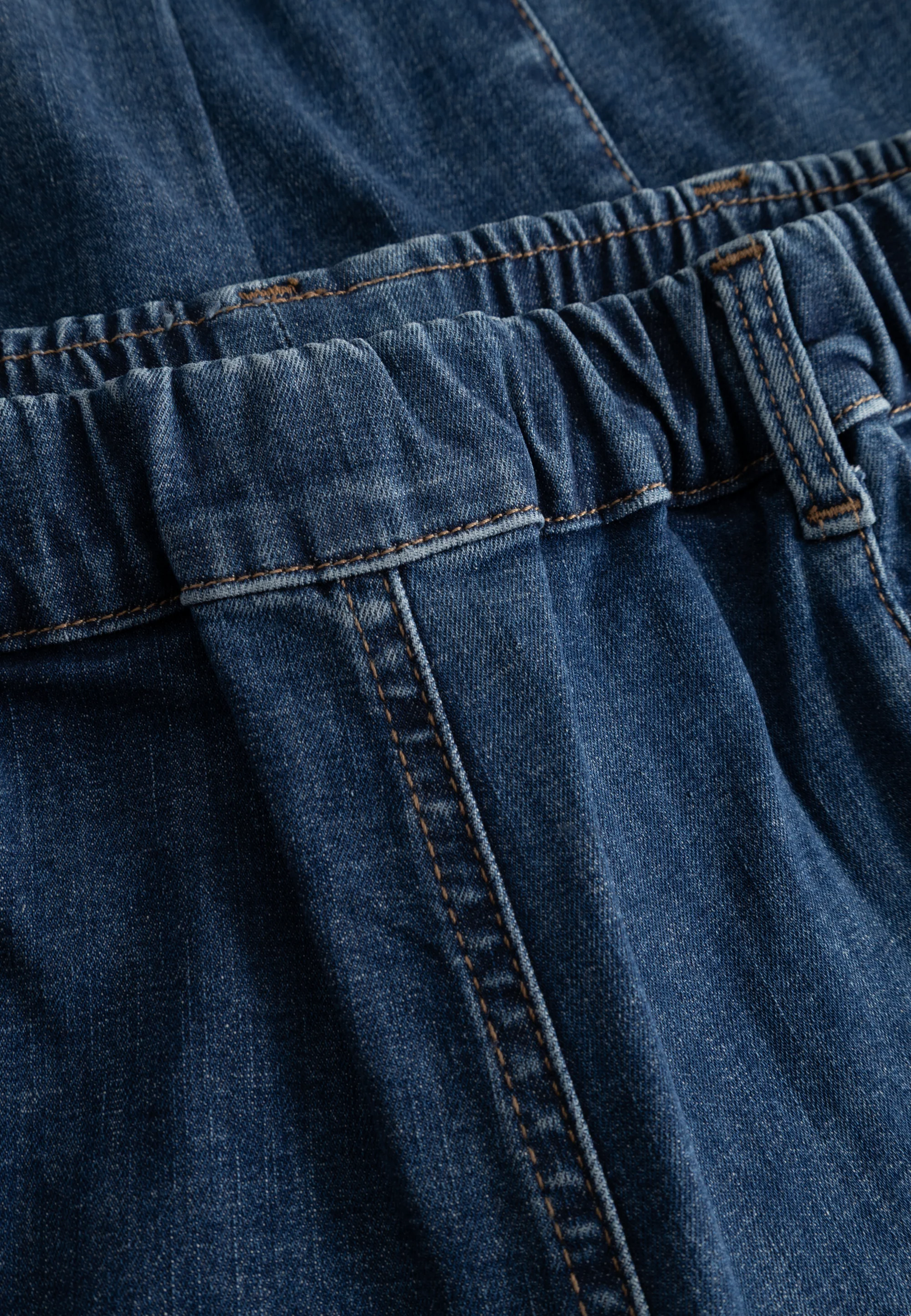 Slender Rouge Regular - Short Length - Blue Denim - Image 3