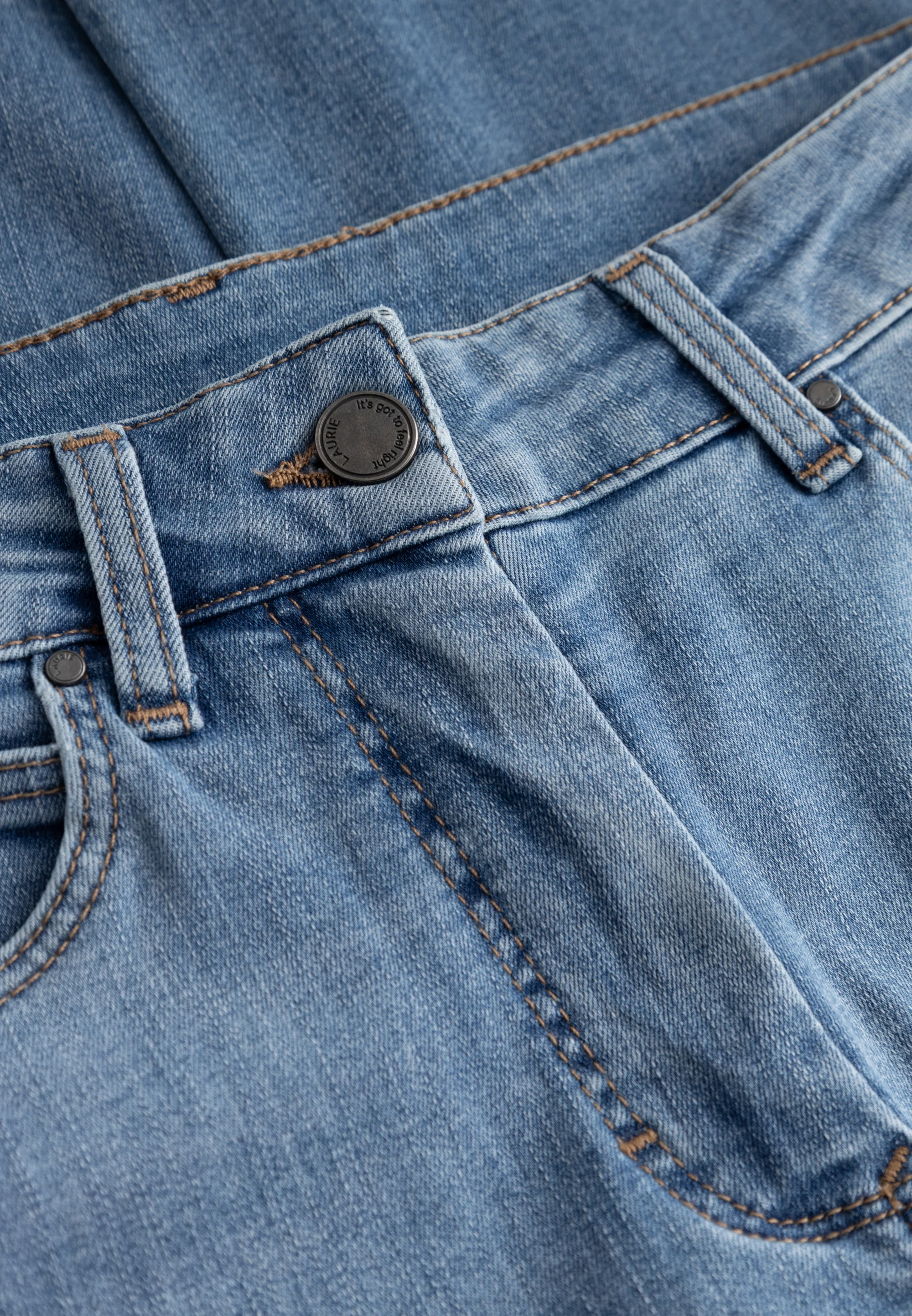 Amelia Raw Straight CL - Washed blue denim - Image 4