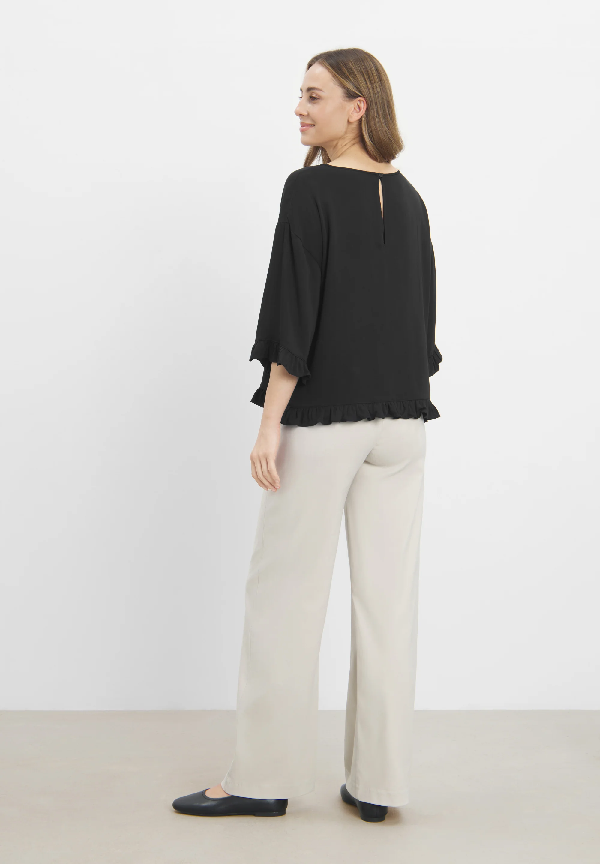Nova Blouse SS - Black - Image 2