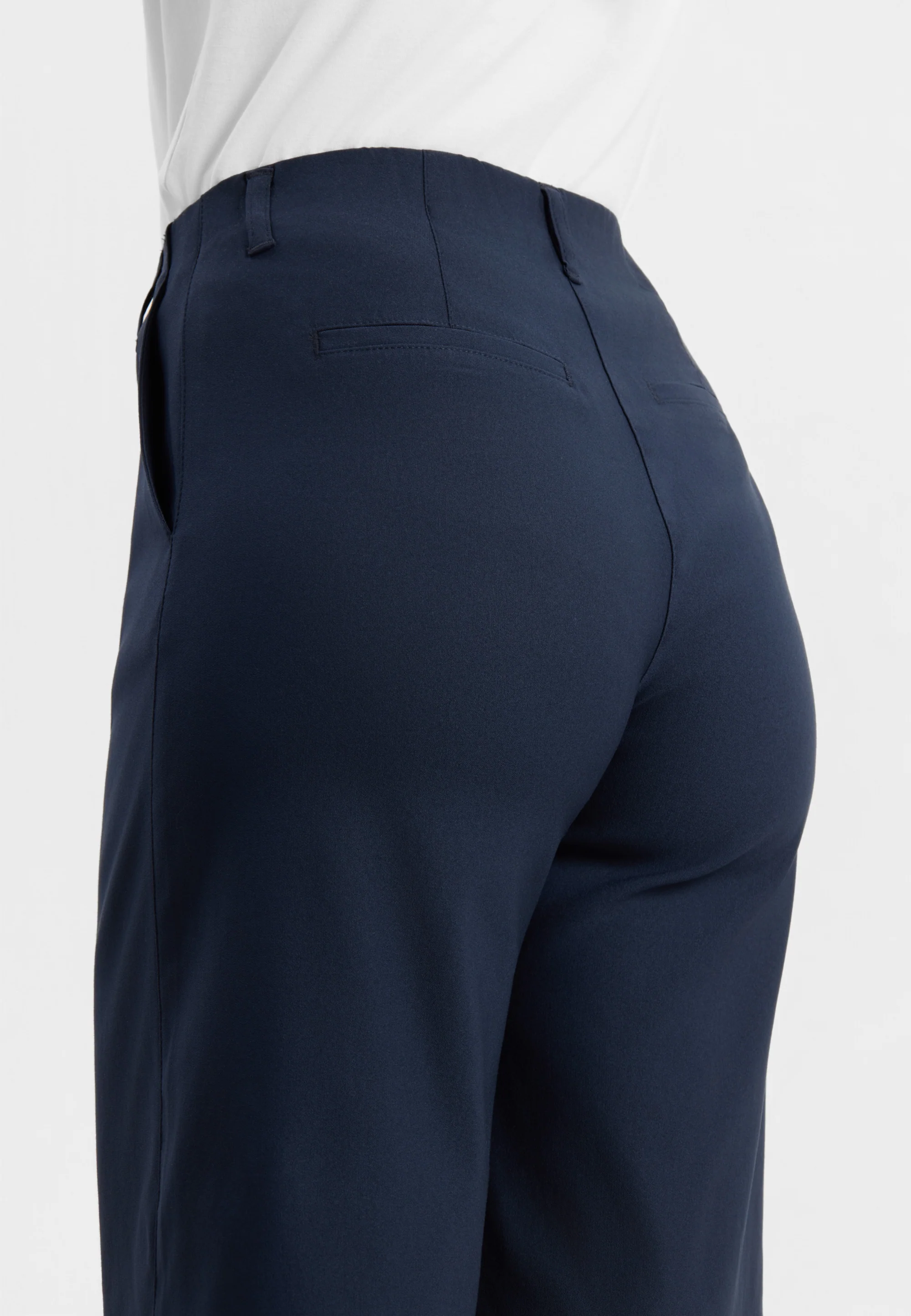 Tanya Loose Shorts - Navy - Image 3