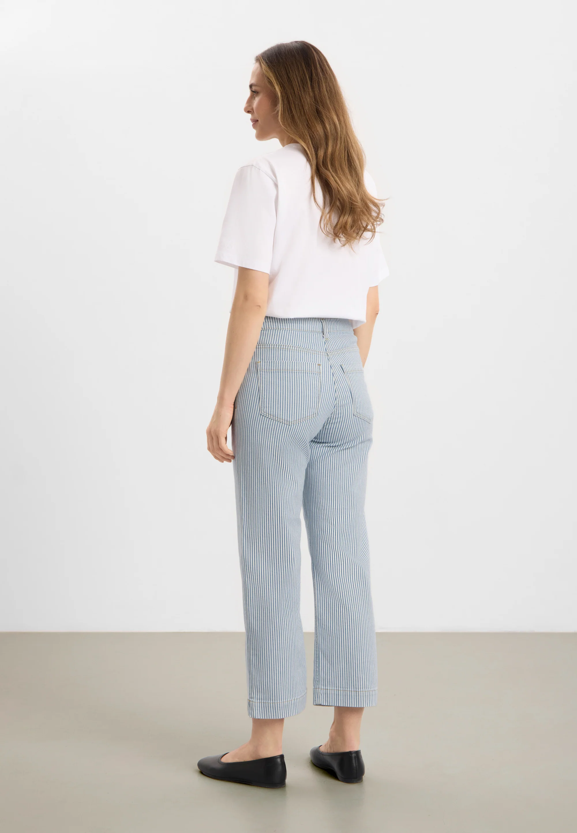Amelia Slit Straight CL - White blue stripe - Image 3