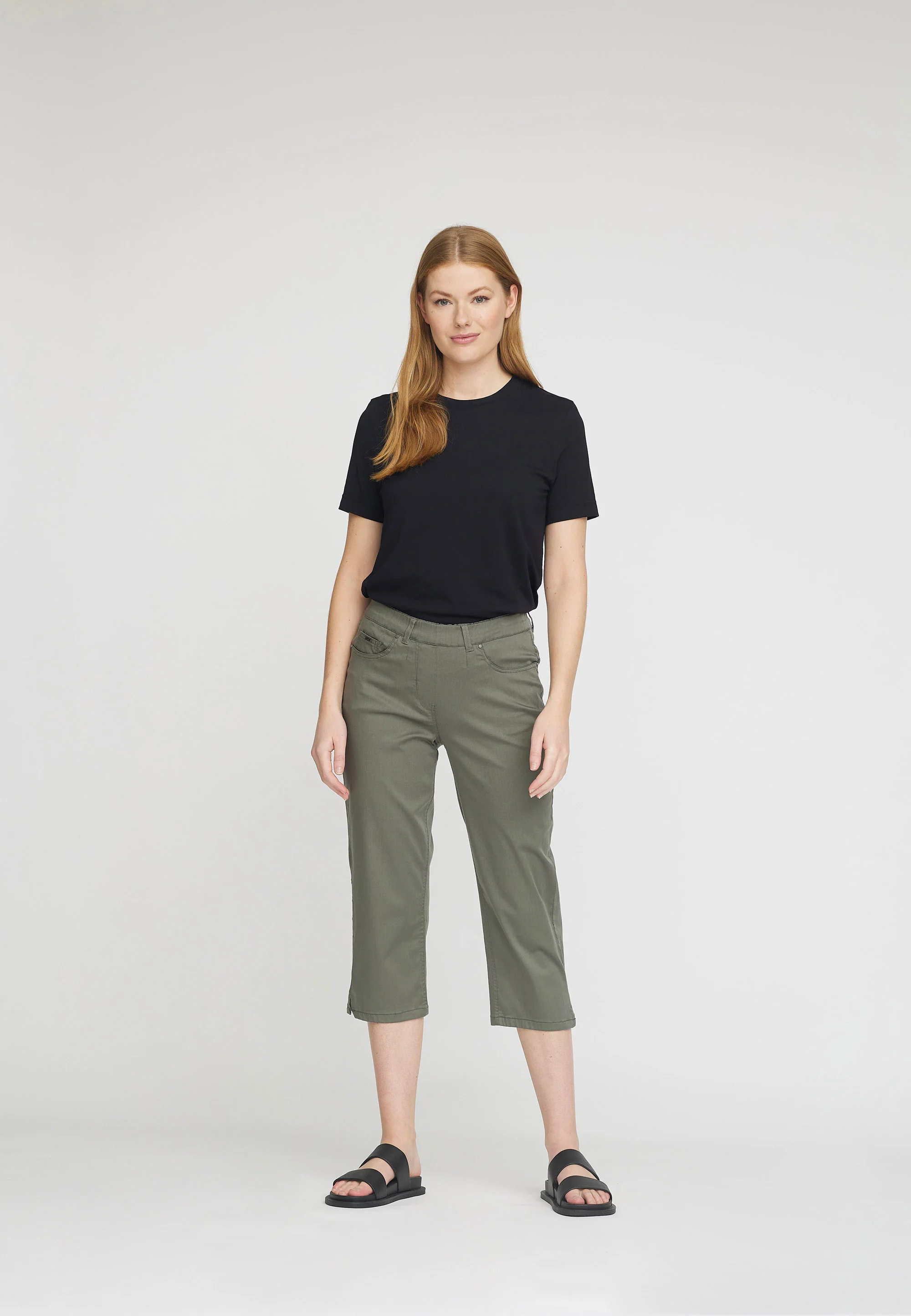 Hannah Regular - Capri - Dark Shadow